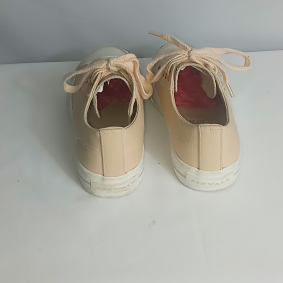 Womens airwalks shoes size 5.5 - Picture 5 of 5